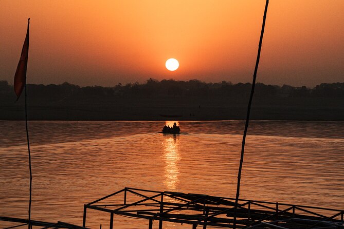 Romantic Sunrise Boat with Live Banaras Gharana Classical music - Why a 5:00 am boat ride works in Varanasi