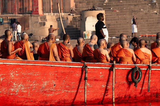 Romantic Sunrise Boat with Live Banaras Gharana Classical music - Panchganga Ghat and the ride back