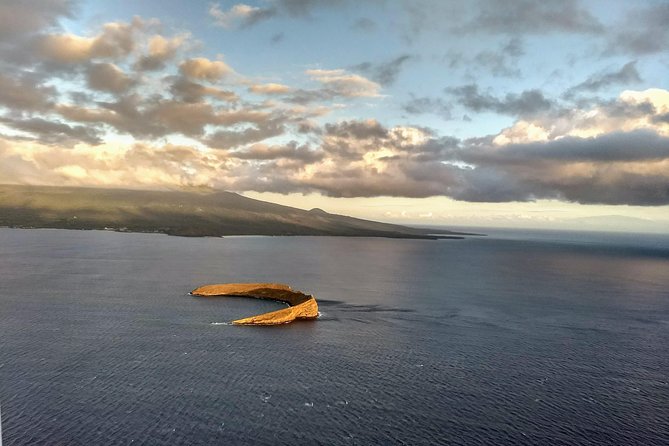 Romantic Sunset Champagne -Private- Maui Air Tour: Intimate & Spectacular! - Why an airplane is a smart way to see Maui