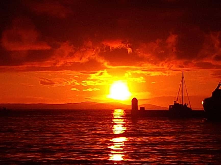 Romantic Sunset Cruise from Zadar by Speedboat - Leaving Zadar harbor as the light softens