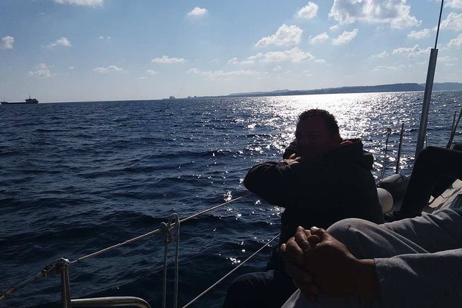 Romantic Sunset Sail Cruise - What the Small Group of 10 Means