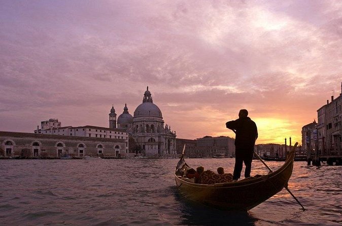 Romantic Venice: 30 Minute Gondola Ride with Serenade - Is $66.16 a fair price?