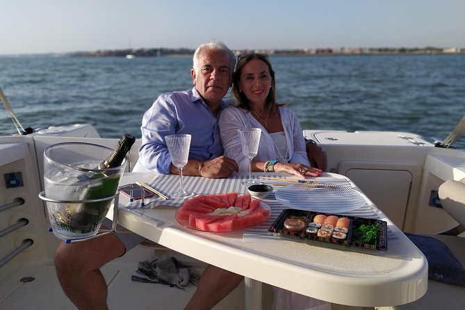 Romantic walk in the Bay of Cadiz - Key details before you book