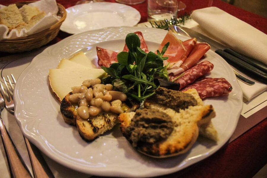 ROMANTIC WINE TOUR FOR 2 - Wine Tour in Chianti (Tuscany) - San Gimignano and its famous towers