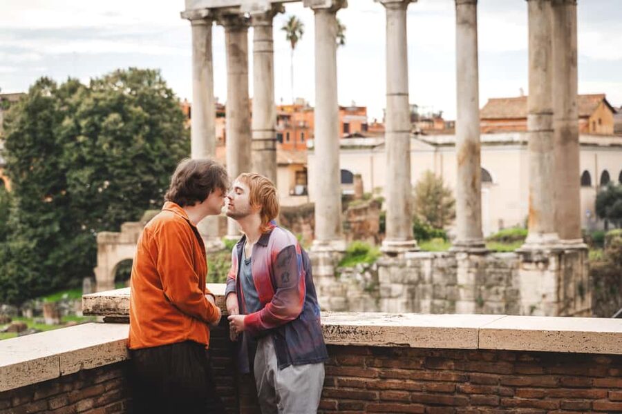 Rome: Couple Photoshoot Experience LGBTQ+ Friendly - Choosing the right Rome location