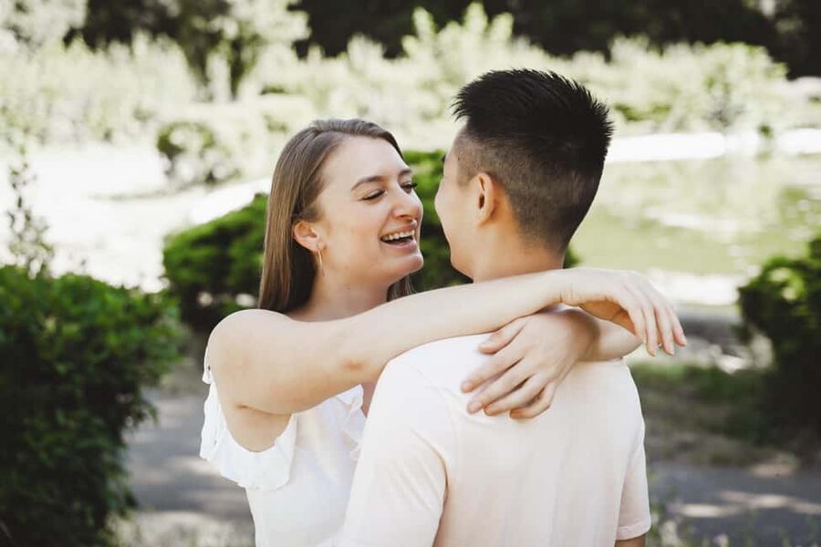 Rome: Romantic Couple Photoshoot at Villa Borghese - Should you book the Villa Borghese photoshoot?