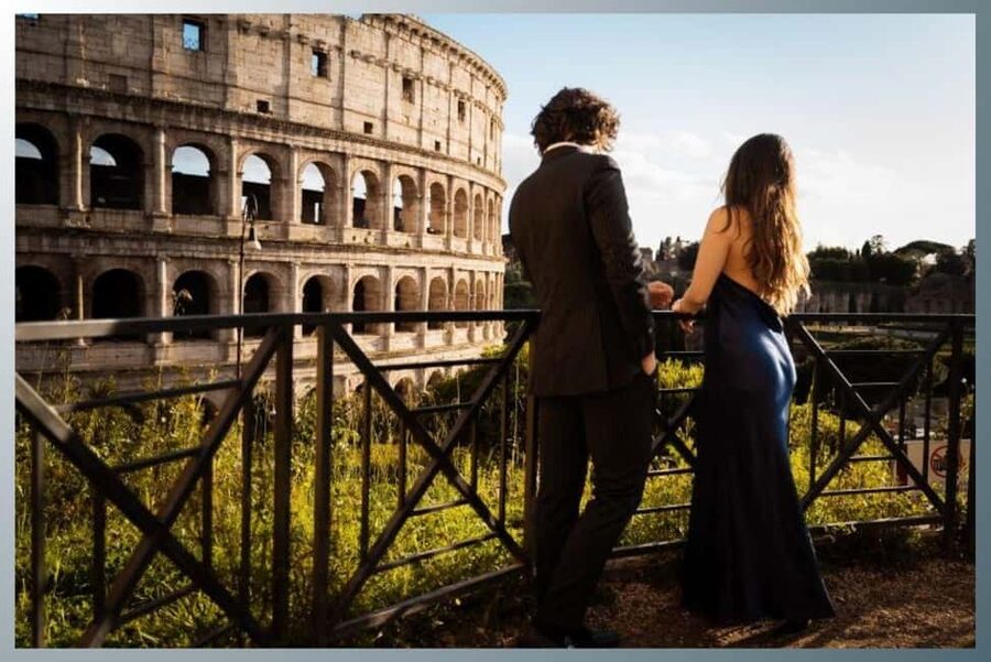 Rome: Romantic Couple Photoshoot Experience at the Colosseum - Is $32 per person good value?