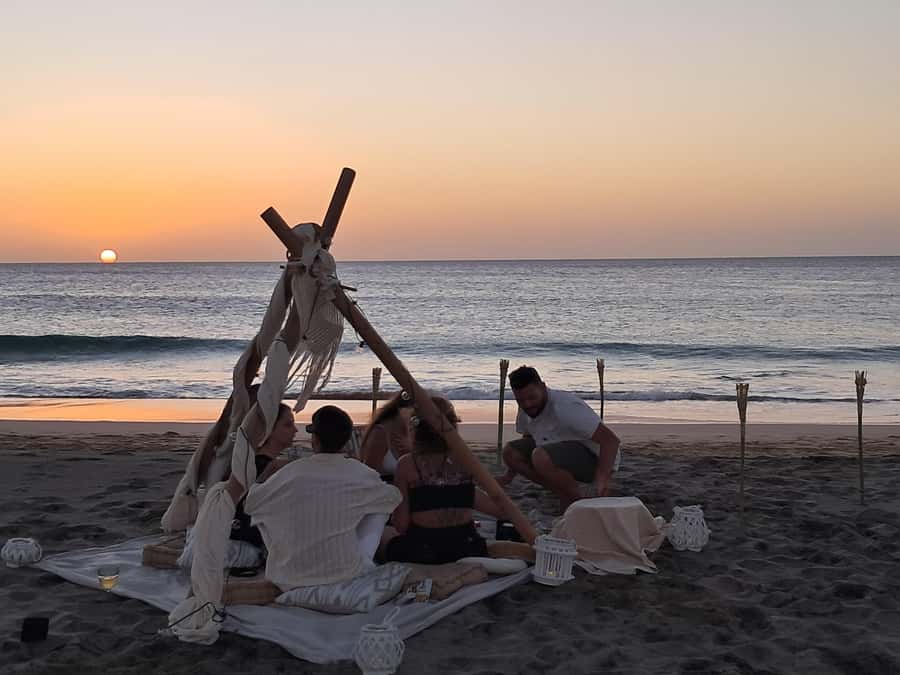 Sal: Romantic Sunset Escape with Wine and Roundtrip Transfer - Key points at a glance