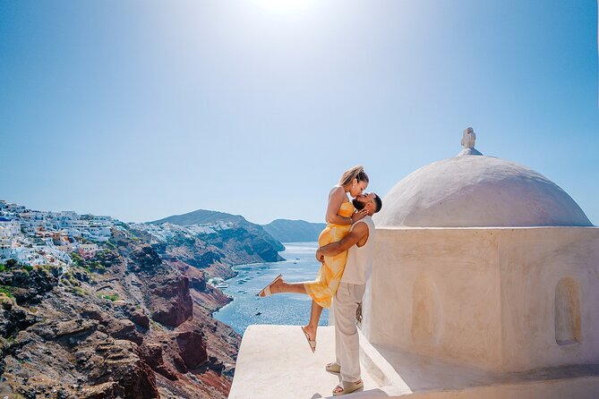Santorini: Customized Private Photoshoot Walk in Oia - Key points to know before you book
