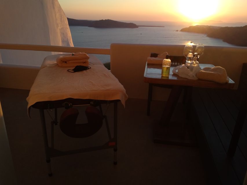 Santorini: Mobile Couples Massage at Your Private Villa - What the Praise Tells You