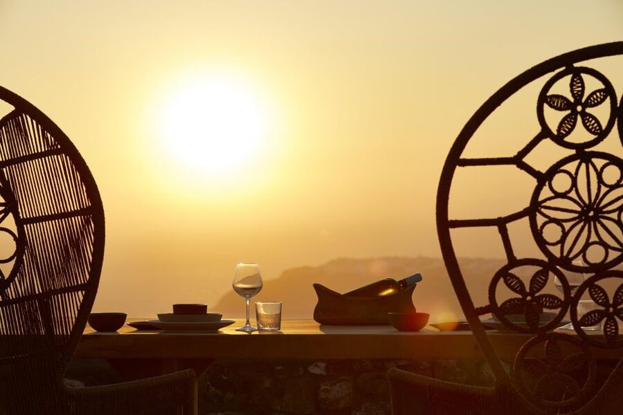 Santorini: Private Romantic Sunset Dinner with Caldera View - Vegan and Vegetarian Choices With Real Variety