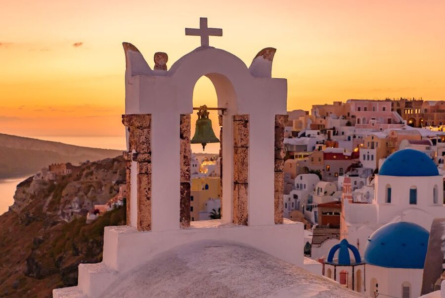 Santorini: Romantic Sunset Caldera Cruise with Dinner - Key things to know before booking