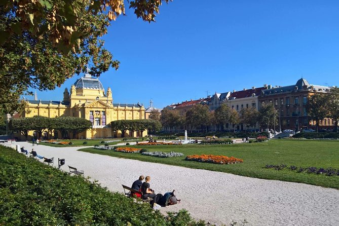 Searching for Love in Zagreb: Romantic Exploration Game and Tour - A private walk that works for couples and families