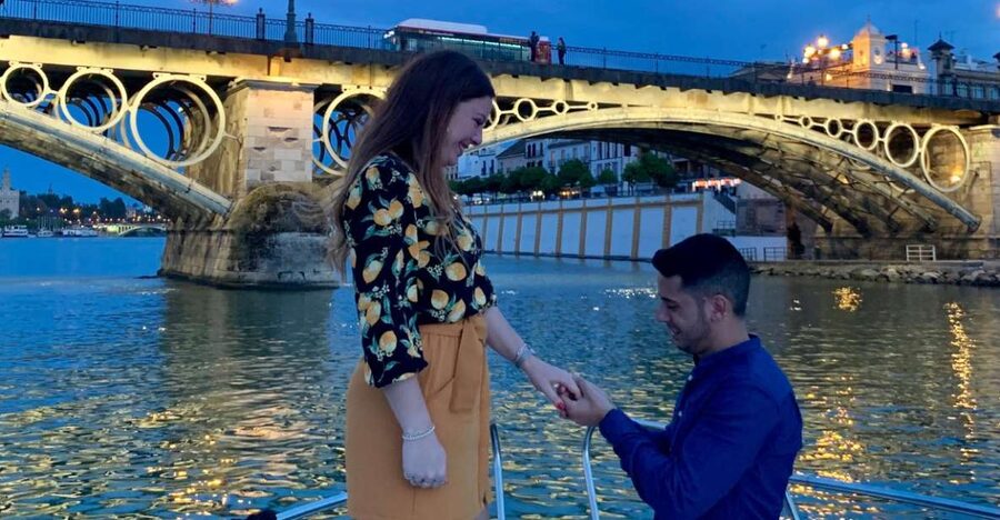 Sevilla: Romantic Boat Ride - Should you book the Seville romantic boat ride?