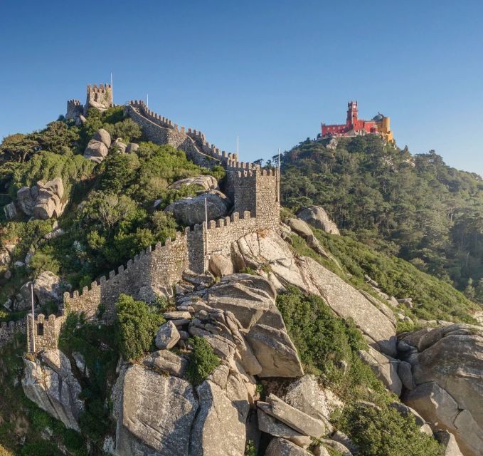 Sintra: The Romantic Village – Private Half-Day Guided Tour - What the guides add to the experience