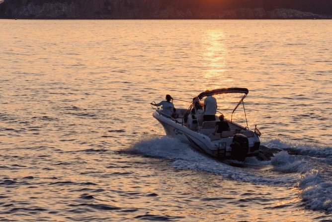 Sunset Romantic Escape with Aperitif - Why a sunset cruise suits Gaeta