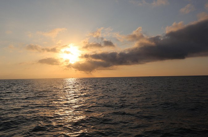 Sunset Sailing for Couples and Small Groups - Cocktails, water, and the evening pace