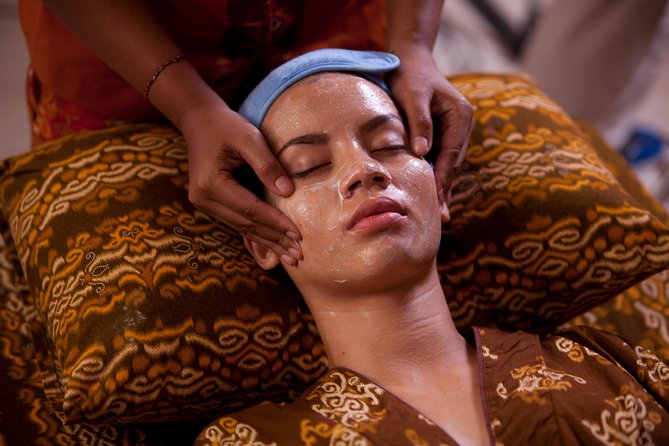 Sweet Dream Couple Treatment by ANJALI SPA - Location at Astagina Resort in Legian