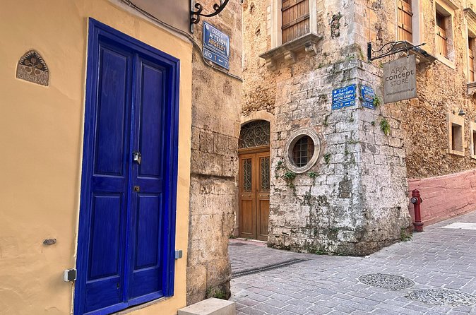 True Love in Chania: Self-Guided Romantic Puzzle Walk - Venetian shipyards at Akti Enoseos 9
