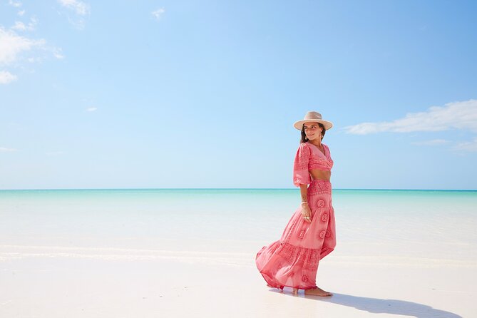 Tulum Photo Session for Couples, Friends, Families & Singles - Why the Extra Phone Videos Matter