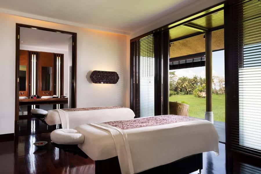 Ubud: Couple Spa Treatment with Bath Ritual & Sparkling Wine - Arriving at The Spa at Tanah Gajah