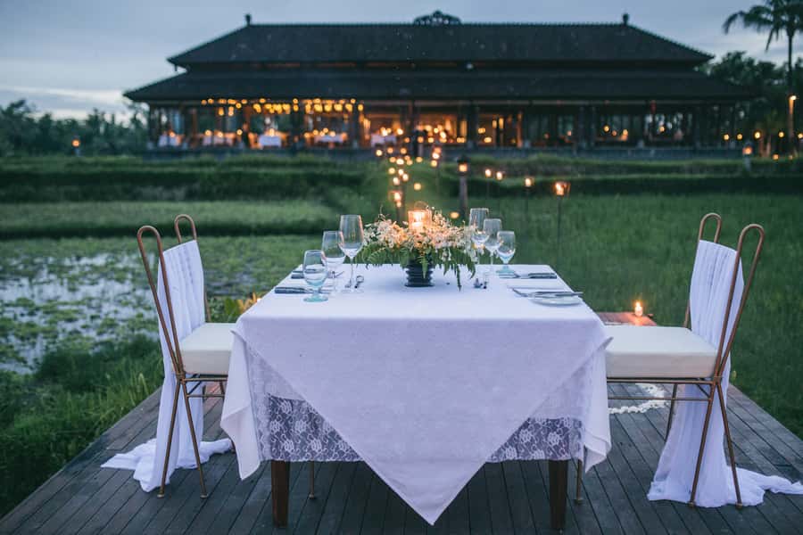 Ubud: Romantic Dinner among the Rice Fields - Five courses, from scallops to souffle