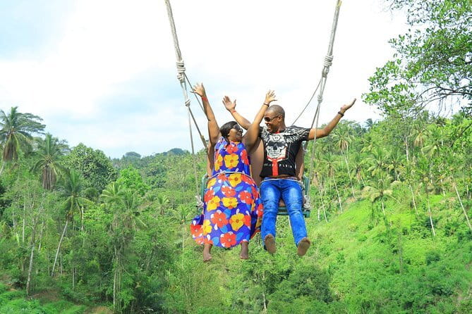 Ubud Romantic Floating Lunch Jungle Swing and Waterfall - Batik at Phalam Batik and Souvenirs