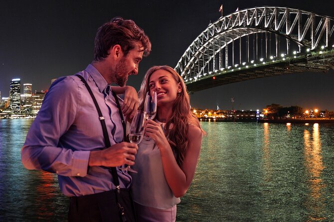 Valentine's Day Dinner Cruise with live Brazilian show on Sydney Harbour - Sydney Harbour sights from the water