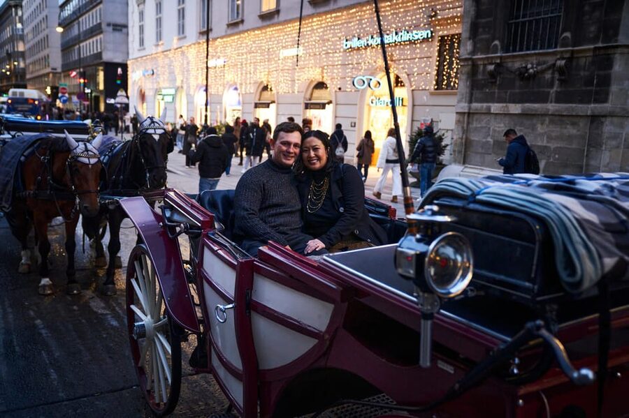 Vienna: Professional Proposal Photographer - Should You Book the Vienna Proposal Photographer?