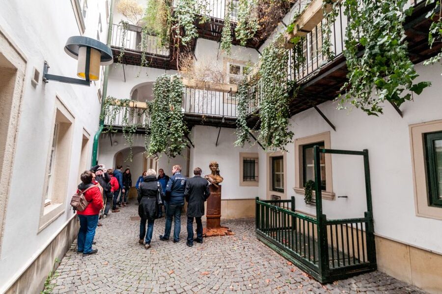 Vienna: Romantic Old Town 2-Hour Discovery Tour - The Jesuit quarter and Vienna’s old university
