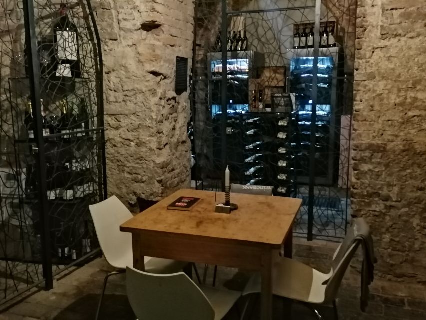 Vienna: Wine Tasting in a 600 year historical wine cellar - Five glasses, five Austrian viewpoints