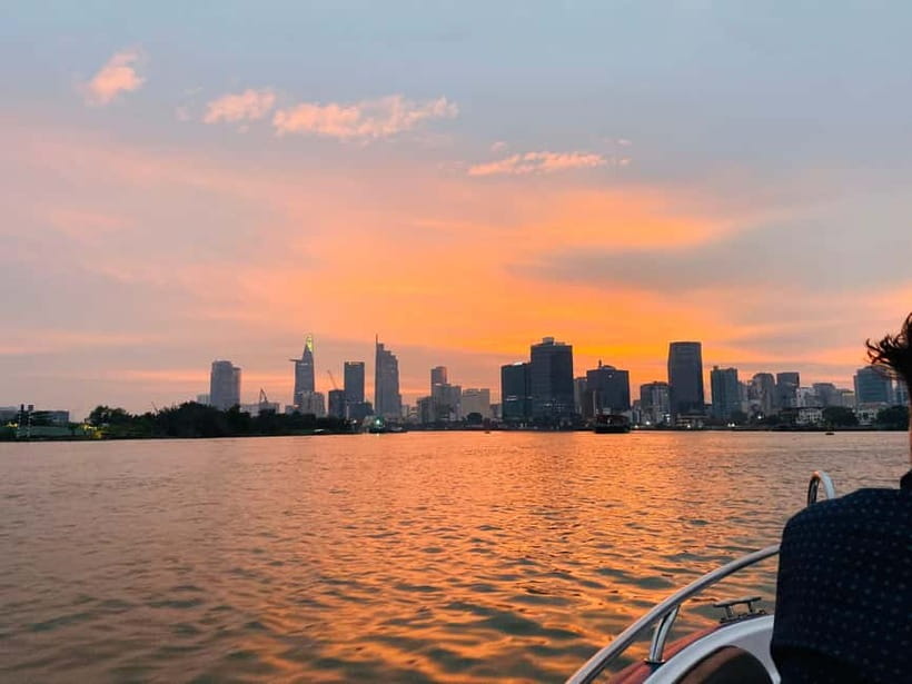 VIP Tour Enjoy Romantic Sunset by Speed Boat Free Cocktail - One cocktail at The Deck or Villa Song Saigon