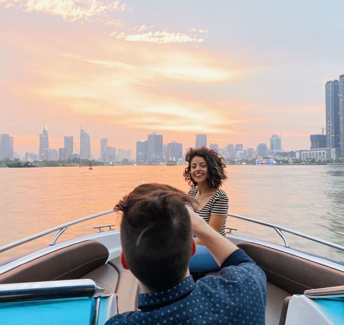VIP Tour Enjoy Romantic Sunset by Speed Boat Free Cocktail - Leaving District 1 behind at 5 pm