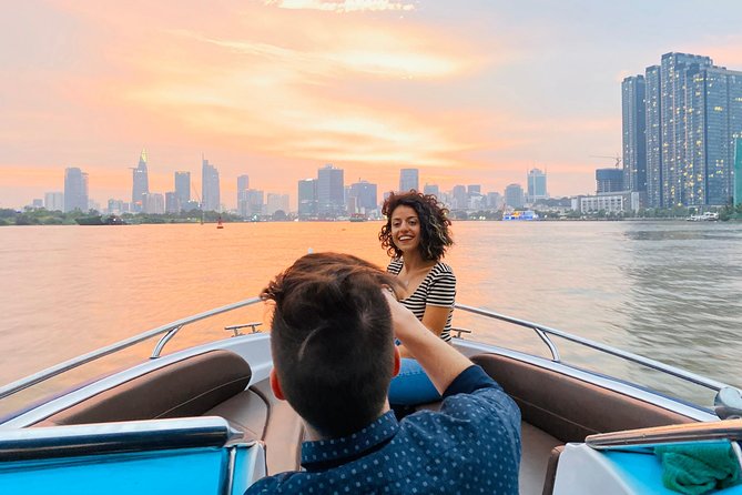 VIP Tour in Saigon: Romantic Sunset Cocktail by SpeedBoat - Meeting at Bach Dang pier