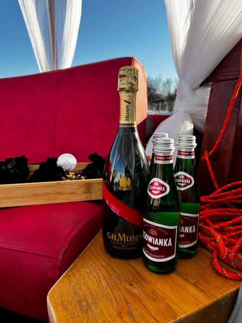 Warsaw: Romantic Cruise with Prosecco–Birthdays & Proposals - Finding AQUATICA at the Powiśle riverfront