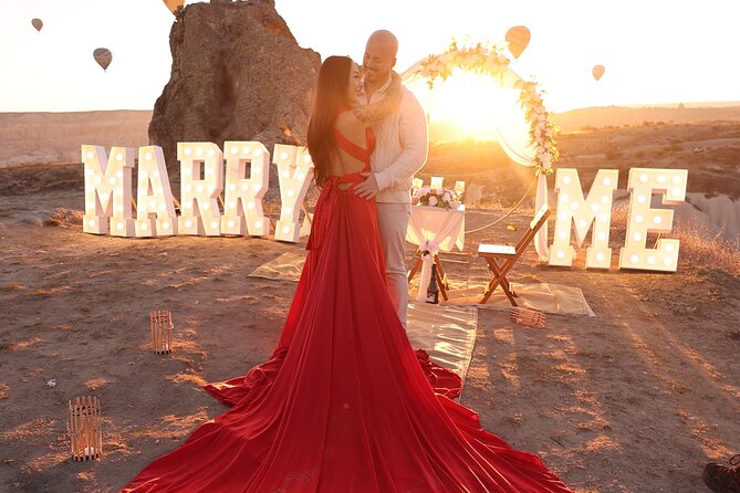 Wedding Proposal and Photoshoot with Hot Air Balloons - Why Cappadocia Works So Well for a Proposal