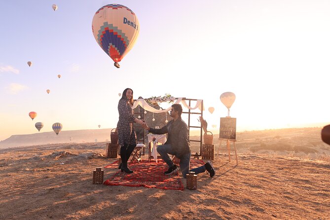 Wedding Proposal and Photoshoot with Hot Air Balloons - The Early Morning Tradeoff