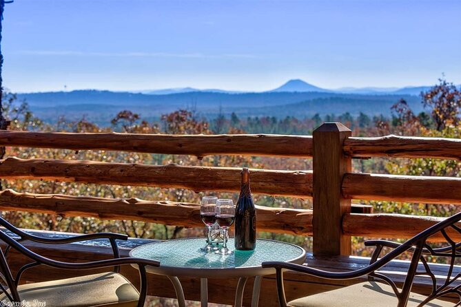 Wine making fun - Art or Chemistry? Date night fun west of Little Rock - Key points at a glance