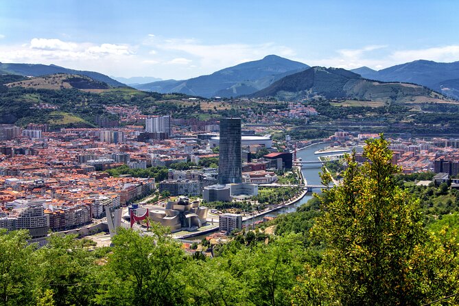Year of Love in Bilbao: Self-Guided Romantic Puzzle Quest - What this Bilbao puzzle walk is really like