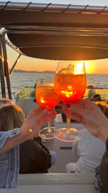 Zadar: Romantic, Luxury Sunset Boat Tour with Aperol Spritz - The 15-minute sunset pause