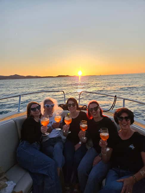 Zadar: Romantic, Luxury Sunset Boat Tour with Aperol Spritz - The return ride and what you see after sunset