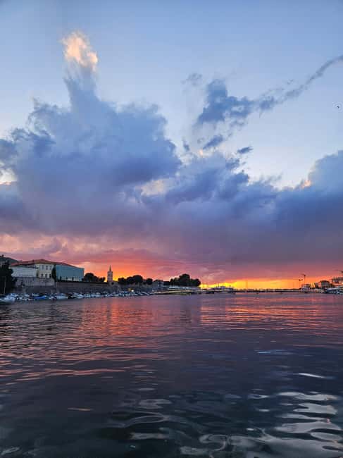 Zadar: Romantic Sunset Boat Tour with Champagne - Why Zadar’s sunset works so well from a boat
